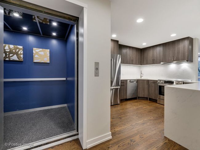 APT-4 - 1241 Dearborn St, Condo with 3 bedrooms, 2 bathrooms and 1 parking in Chicago IL | Image 8