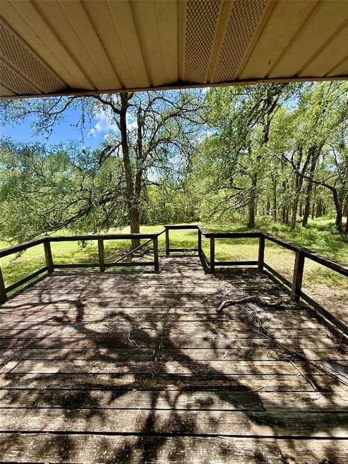 110 Piney Ridge Dr, Bastrop, TX, 78602-2665 | Card Image