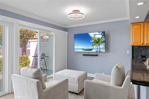 257 Avenida Adobe, San Clemente, CA, 92672-2410 | Card Image