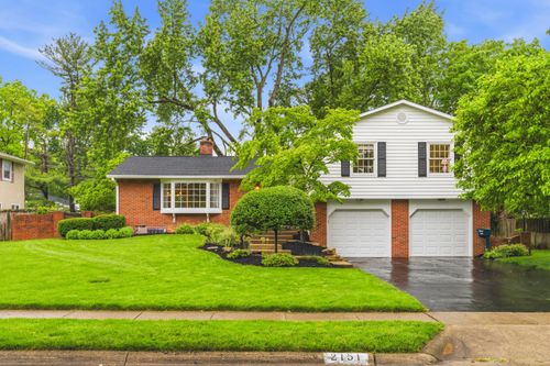 2151 Pinebrook Rd, Upper Arlington, OH, 43220-4325 | Card Image