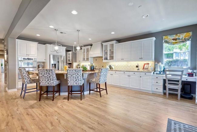 15362 Falcon Crest Ct, House other with 4 bedrooms, 3 bathrooms and 5 parking in San Diego CA | Image 14