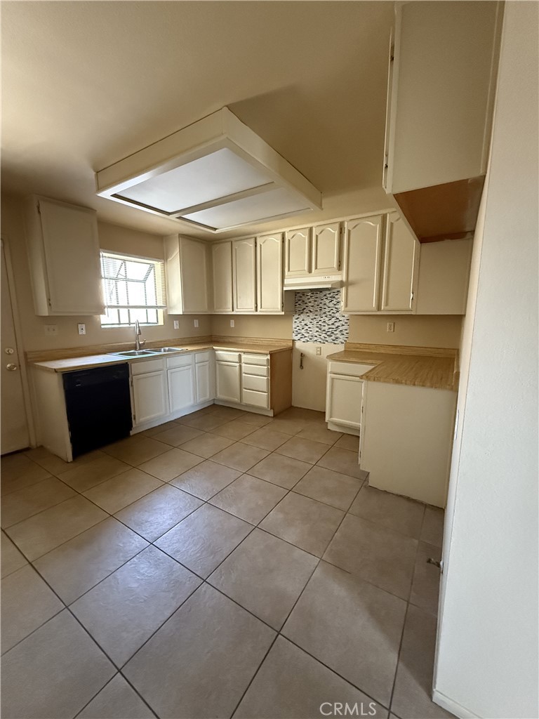 Residential in Palmdale 5