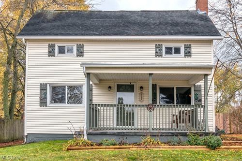 2710 Prospect St Ne, Middlebranch, OH, 44652-9010 | Card Image