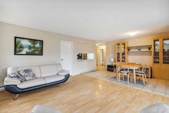 102 - 5932 Patterson Avenue, Condo with 2 bedrooms, 1 bathrooms and 1 parking in Burnaby BC | Image 13