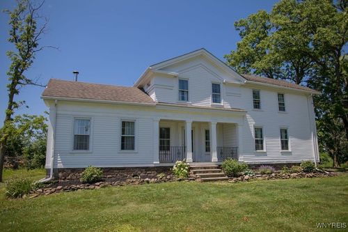 2784 Maple Rd, Wilson, NY, 14172-9757 | Card Image