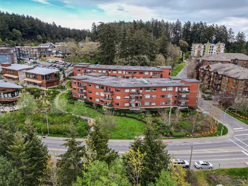 207-150 Nursery Hill Dr, Victoria, BC, V9B0P2 | Card Image