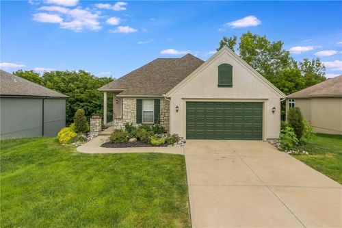 823 Old Paint Rd, Raymore, MO, 64083-8173 | Card Image
