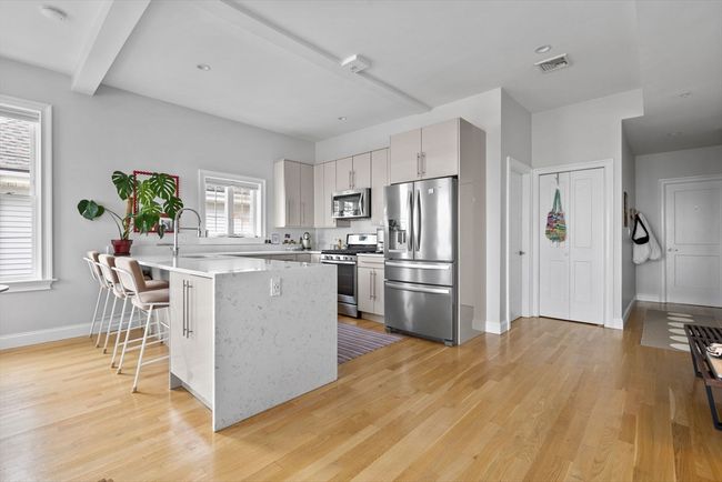 APT-4 - 148 Winthrop Shore Dr, Condo with 2 bedrooms, 2 bathrooms and 1 parking in Winthrop MA | Image 12