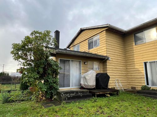 7290 11th Ave, Burnaby, BC, V3N2M8 | Card Image