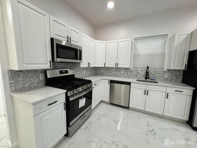 500 S 12th Street S, House other with 4 bedrooms, 3 bathrooms and null parking in Newark NJ | Image 1