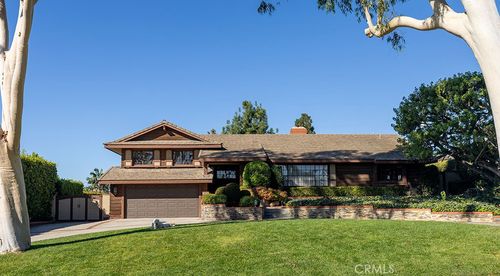 9679 La Alba Dr, Whittier, CA, 90603-1319 | Card Image