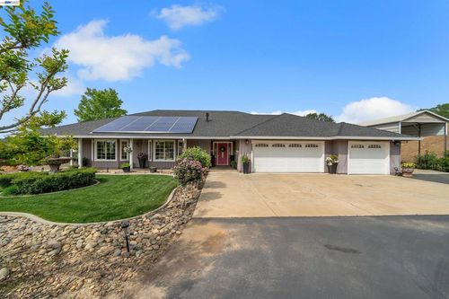 2767 Canoe St, Copperopolis, CA, 95228-9537 | Card Image