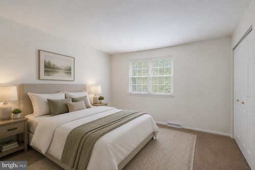 b5-305 S Warminster Rd, HATBORO, PA, 19040-3548 | Card Image