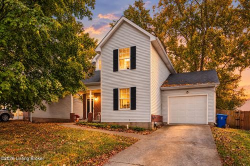 3710 Mareli Rd, Shelbyville, KY, 40065-9738 | Card Image