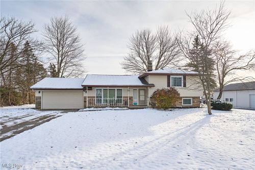 5220 Center Rd, Brunswick, OH, 44212-3218 | Card Image