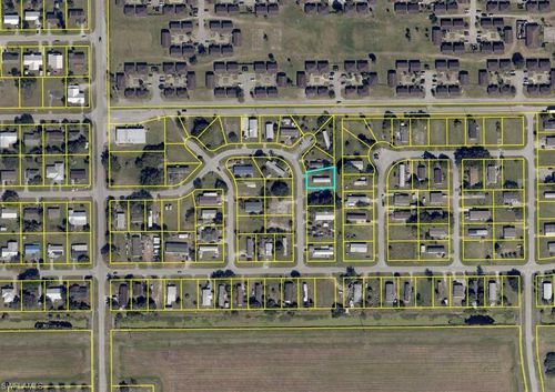 951 Virginia Ave, CLEWISTON, FL, 33440-5549 | Card Image