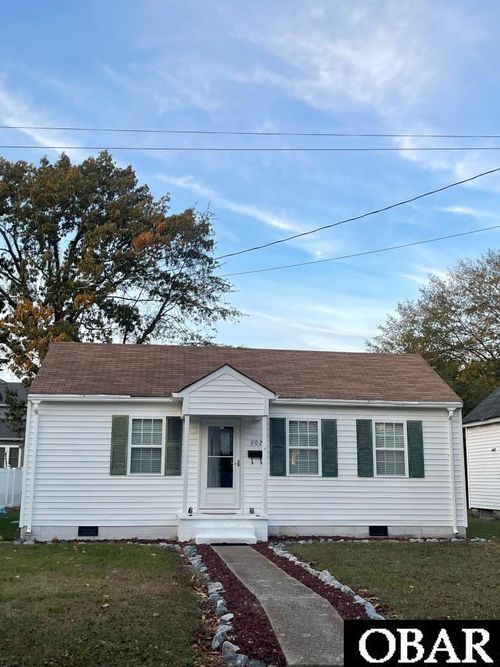 602 Mcpherson St, Elizabeth City, NC, 27909-4742 | Card Image