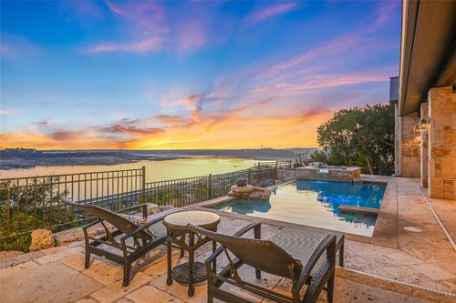 6504 Lantern View Dr, Jonestown, TX, 78645-4534 | Card Image