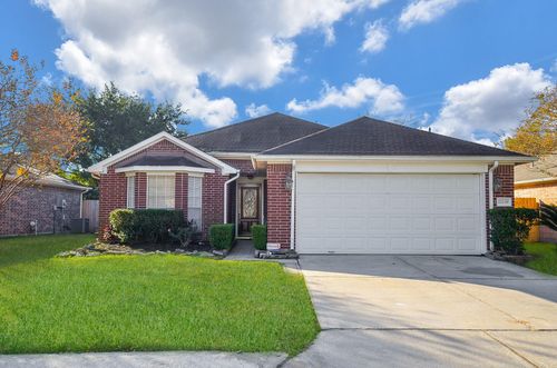 17039 Clan Macgregor Dr, Houston, TX, 77084-1327 | Card Image