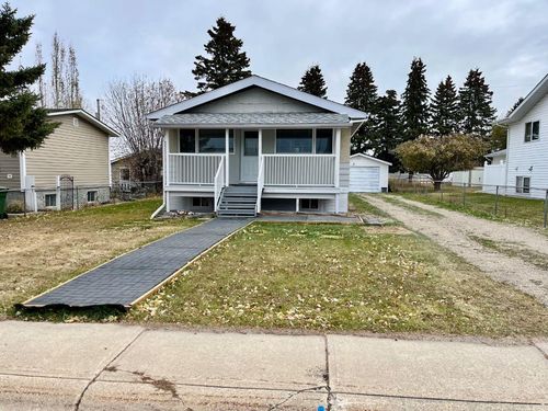 5407 53 St, Rocky Mountain House, AB, T4T1G9 | Card Image