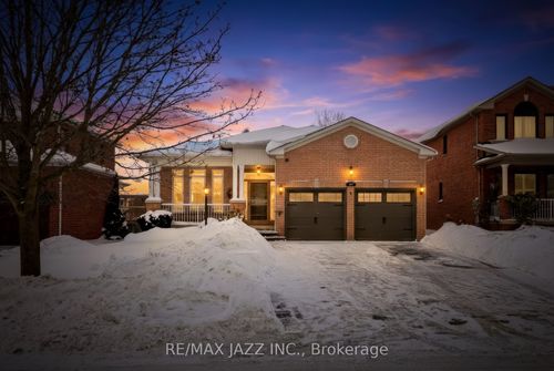 107 Earl Cuddie Blvd, Port Perry, ON, L9L1T3 | Card Image