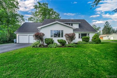 Welcome to 7637 Ellicott road in the Orchard Park School district | Image 1