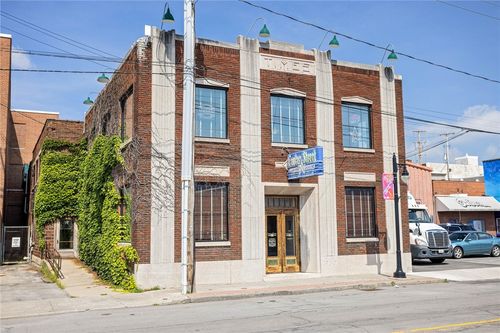 20 Center St, Batavia, NY, 14020-3204 | Card Image
