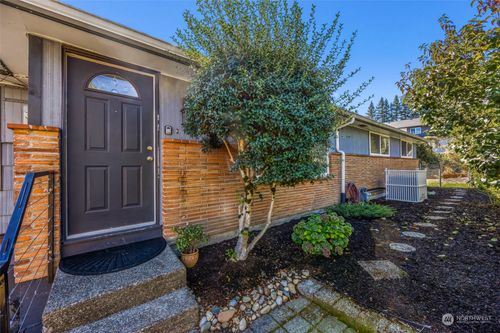 21419 3rd Avenue S, Des Moines, WA, 98198 | Card Image