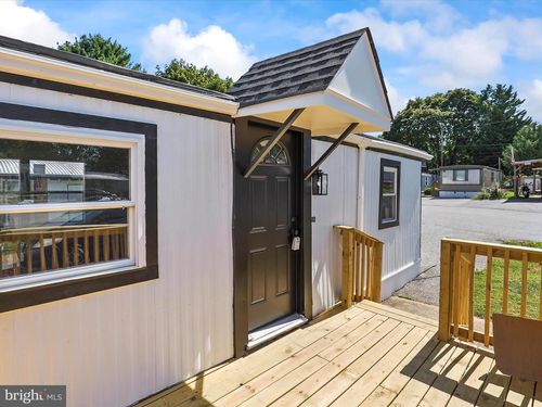 519 Middleview Dr, YORK, PA, 17402-4961 | Card Image