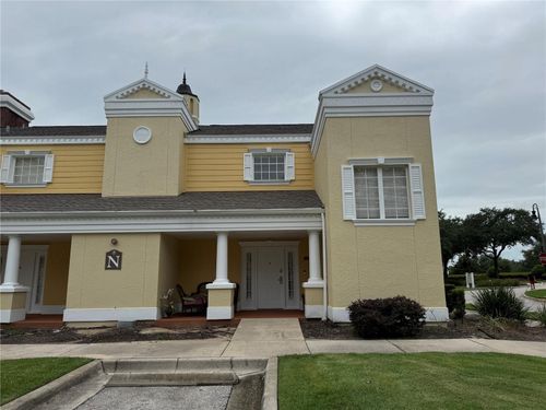 1300 Seven Eagles Ct, Reunion, FL, 34747-6739 | Card Image