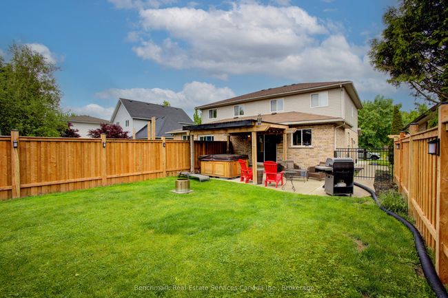 235 Huron St S, House attached with 3 bedrooms, 2 bathrooms and 3 parking in Saint Marys ON | Image 35