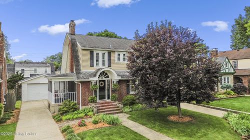 916 Greenleaf Rd, Louisville, KY, 40213-1114 | Card Image