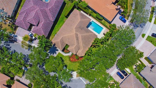 3848 Oak Ridge Cir, House other with 4 bedrooms, 3 bathrooms and null parking in Weston FL | Image 11