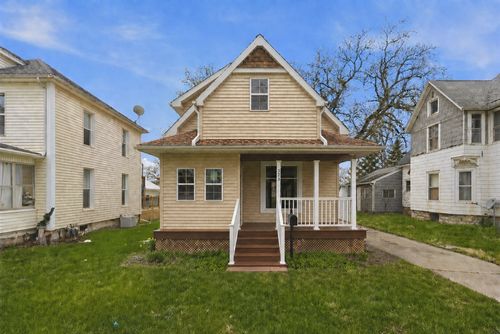 323 Douglas Ave, Dixon, IL, 61021-2642 | Card Image