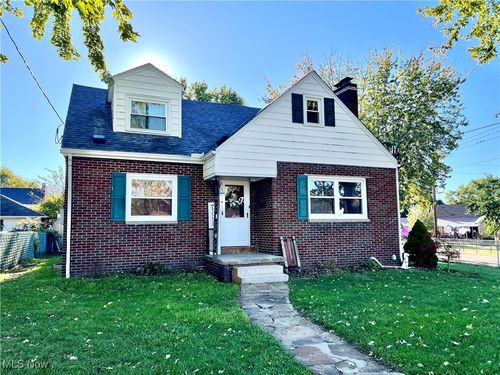 3844 Marlamont Way, Weirton, WV, 26062-5246 | Card Image