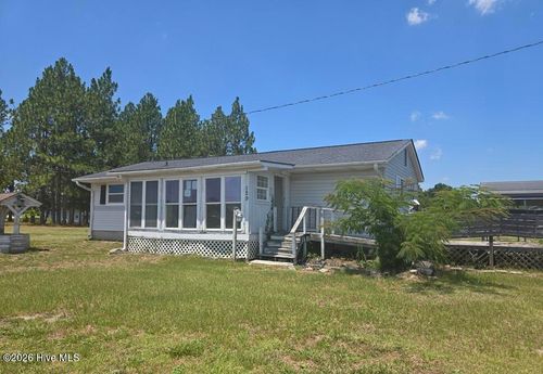129 Pattie Ln, Maysville, NC, 28555-9411 | Card Image