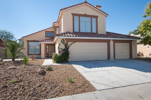 1719 Running Creek Dr, North Las Vegas, NV, 89031-5045 | Card Image