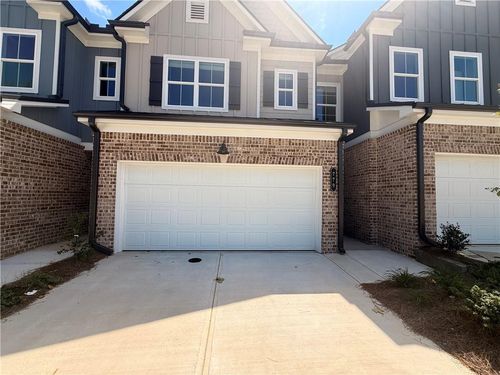 779 Woods Chapel Rd, Sugar Hill, GA, 30518-6464 | Card Image