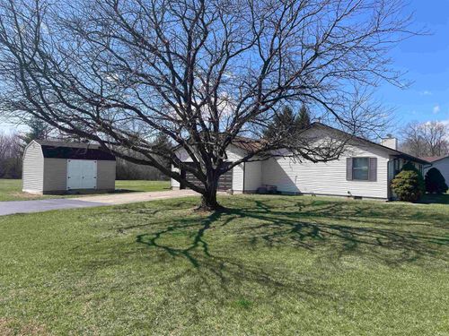 587 E Markle Road, Huntington, IN, 46750 | Card Image