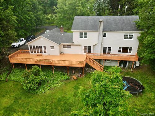 38 Buena Vista Ter, Central Valley, NY, 10917-3515 | Card Image