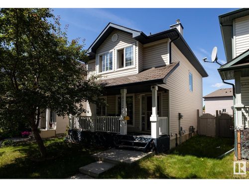5228 201 St Nw, Edmonton, AB, T6M2W2 | Card Image