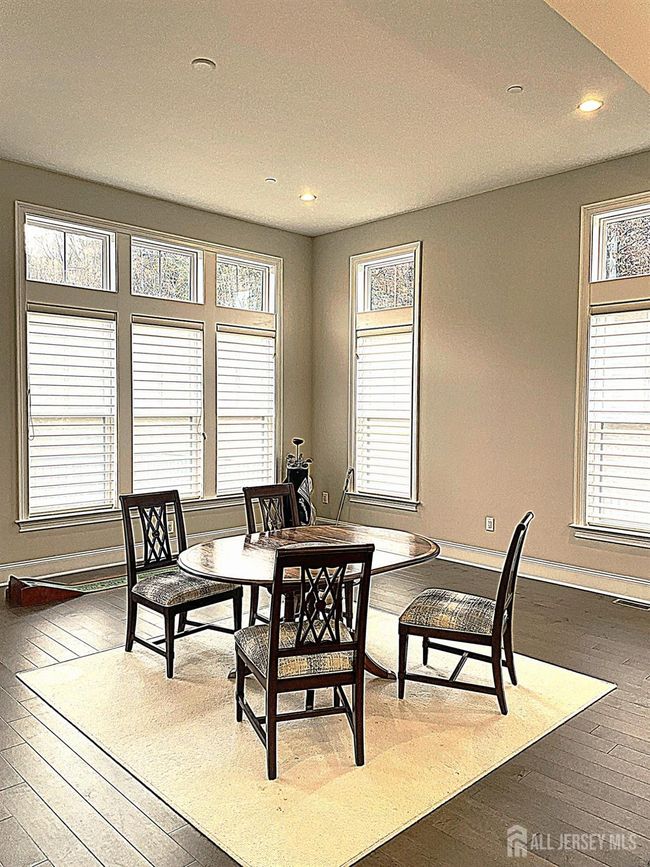 7 Concord Ct, Townhouse with 3 bedrooms, 3 bathrooms and null parking in Warren NJ | Image 5