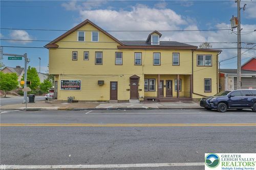 1154 Northampton St, EASTON, PA, 18042-4153 | Card Image