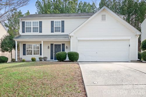6602 Forest Cross Dr, Charlotte, NC, 28216-1828 | Card Image