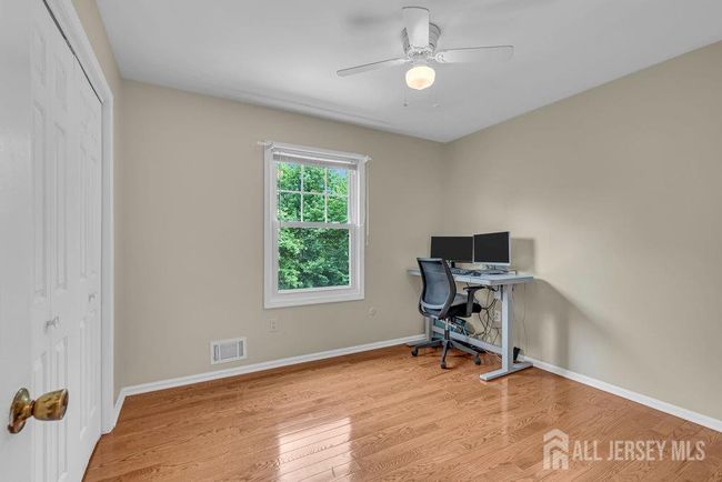 51 Sturbridge Dr, House other with 5 bedrooms, 4 bathrooms and null parking in Piscataway NJ | Image 32