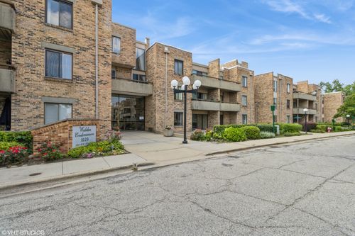 apt-328-1926 Prairie Sq, Schaumburg, IL, 60173-4133 | Card Image