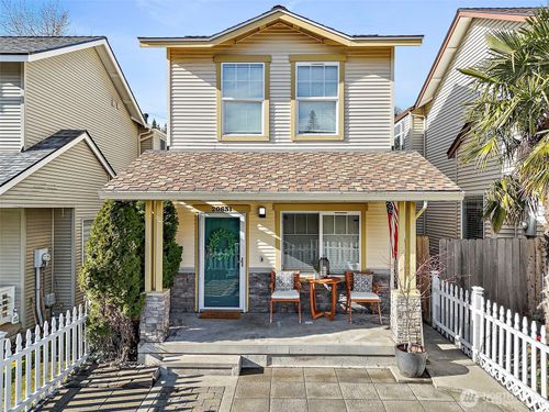 20631 12th Avenue S, SeaTac, WA, 98198 | Card Image