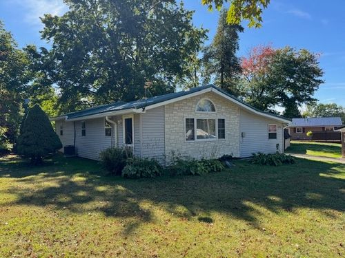 11694 Oakfield Rd, Conneaut Lake, PA, 16316 | Card Image