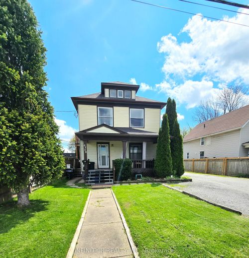4728 Bridge Street, Niagara Falls, ON, L2E2R8 | Card Image