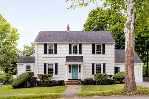 7 Saint Marys Rd, Milton, MA, 02186-2017 | Card Image